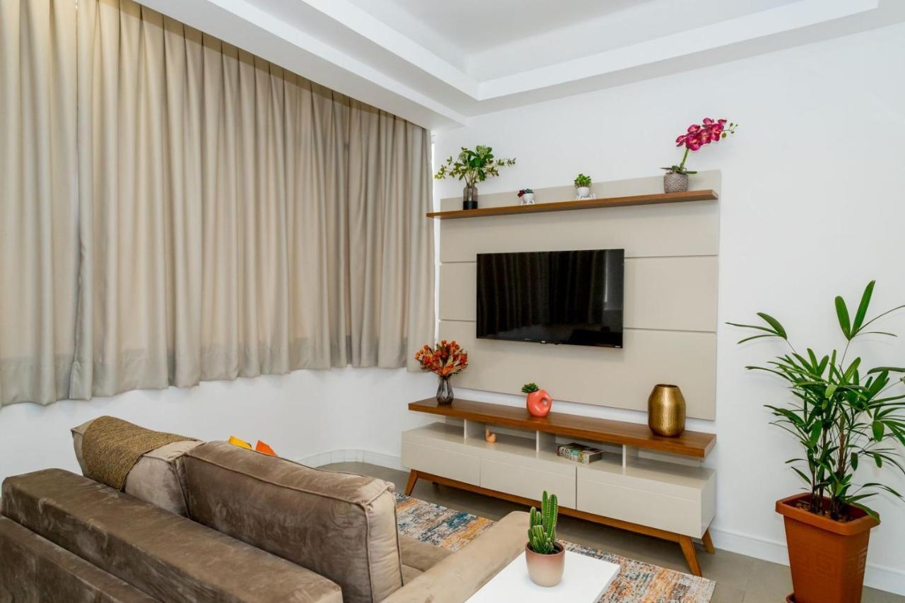 Relax Em Copacabana, Quarto E Sala, 150 Mt Da Praia, Cozinha, Maq De Lavar Roupa E Ar Ріо-де-Жанейро Екстер'єр фото